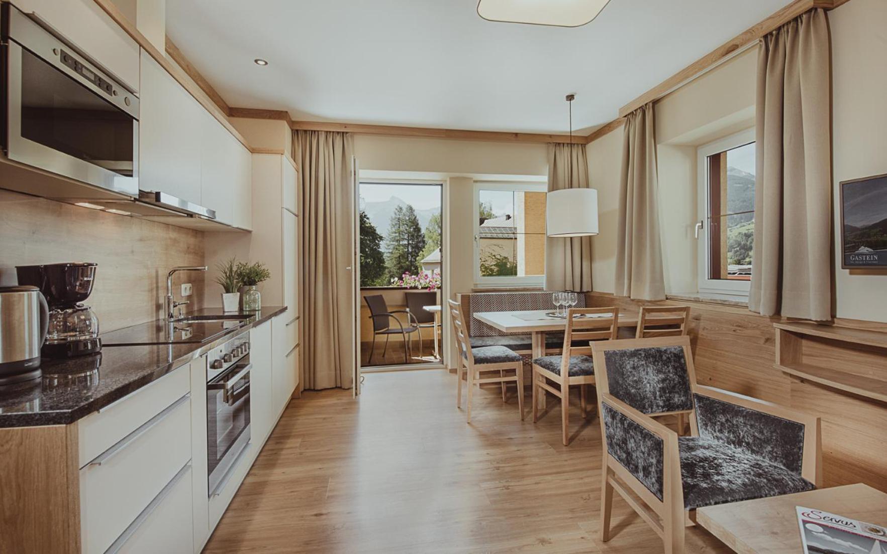 באד הופגסטין Appartement Hotel Panorama-Im Bademantel Direkt In Die Alpentherme מראה חיצוני תמונה
